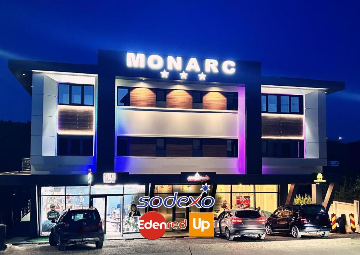 Monarc Boutique Aparthotel - Self Check-In Visan Exterior photo