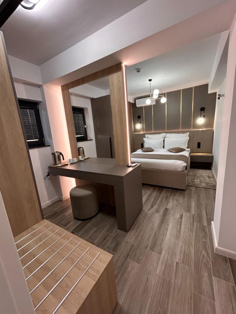 Monarc Boutique Aparthotel - Self Check-In Visan Exterior photo