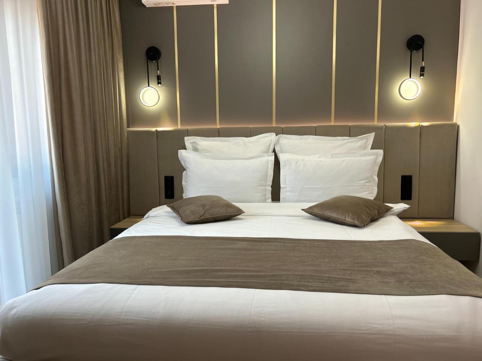 Monarc Boutique Aparthotel - Self Check-In Visan Exterior photo