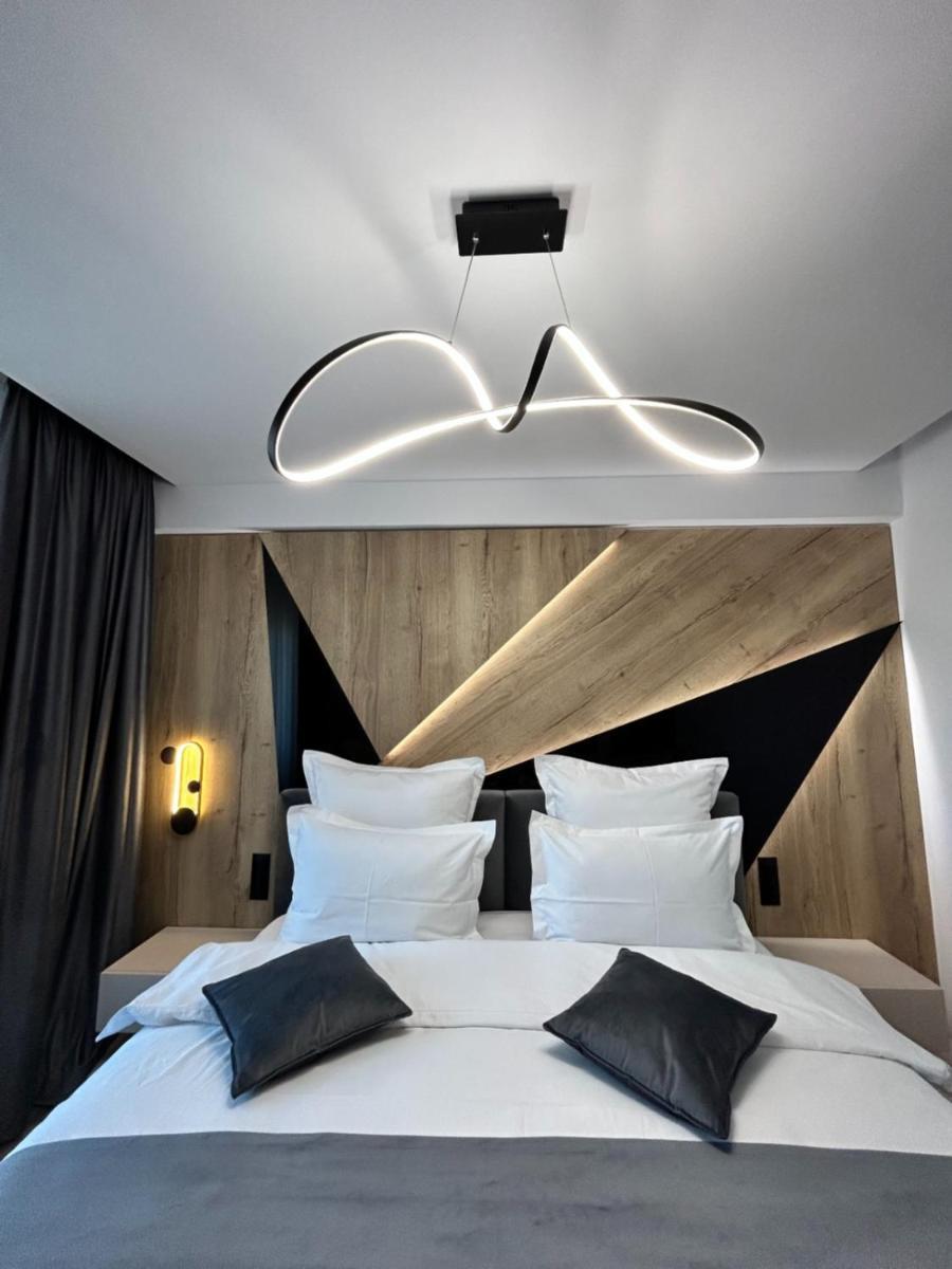 Monarc Boutique Aparthotel - Self Check-In Visan Exterior photo