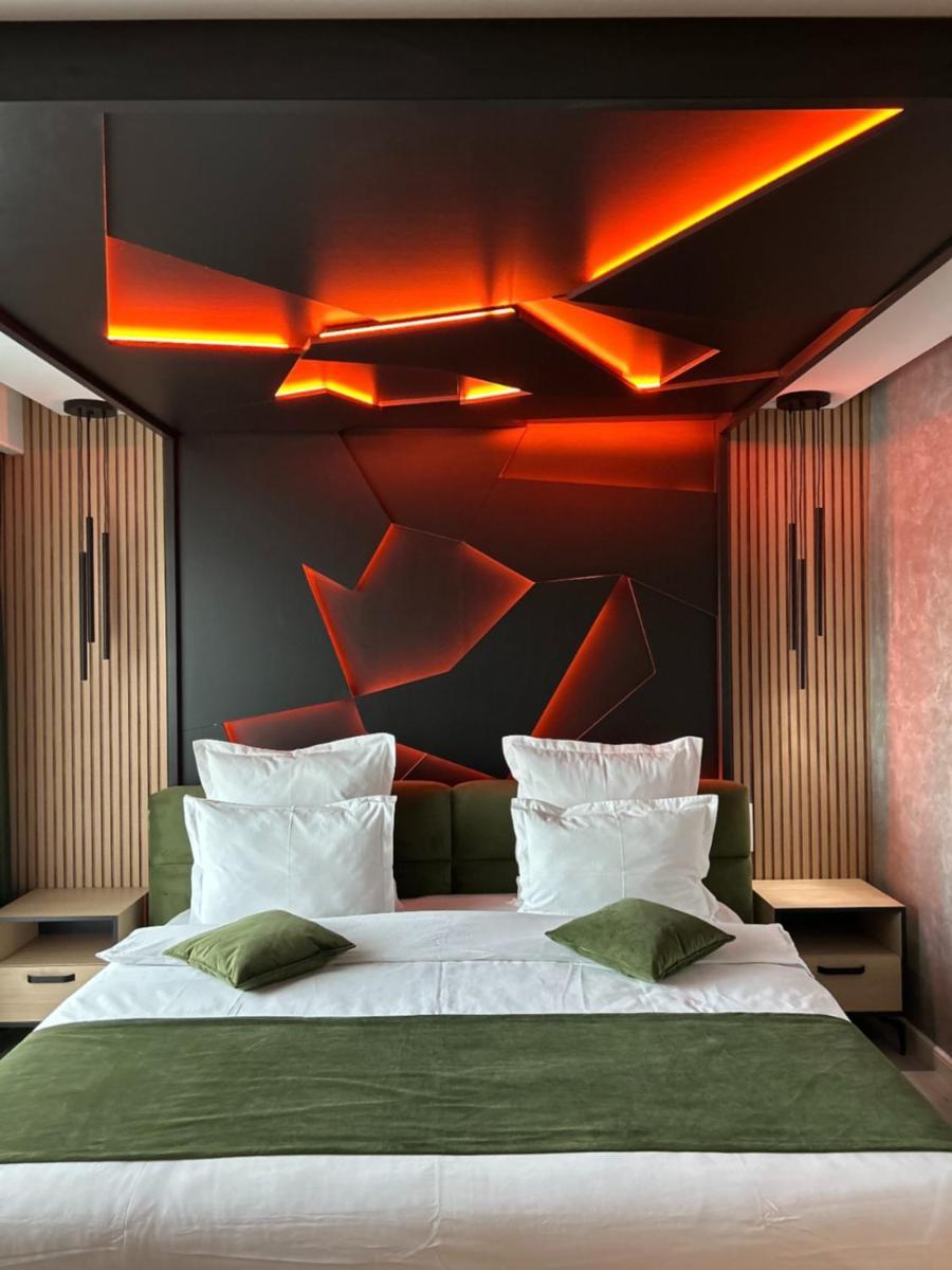 Monarc Boutique Aparthotel - Self Check-In Visan Exterior photo
