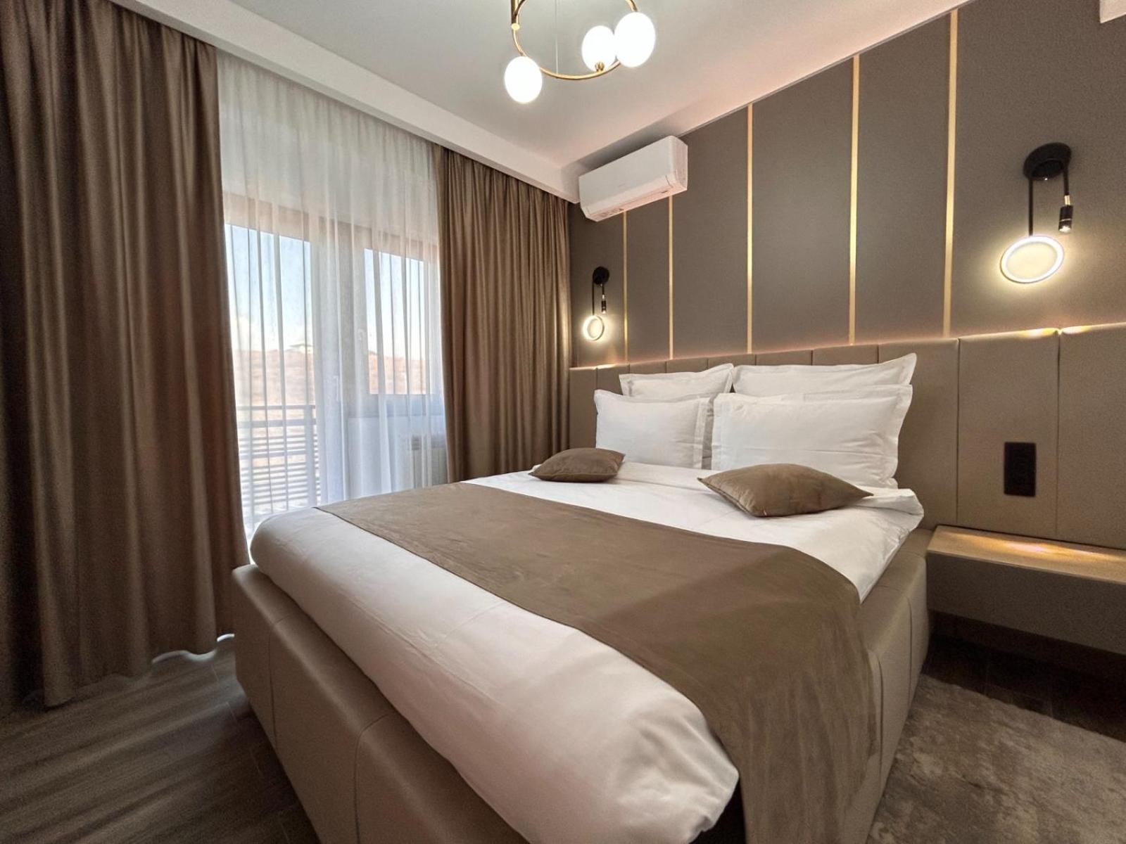 Monarc Boutique Aparthotel - Self Check-In Visan Exterior photo